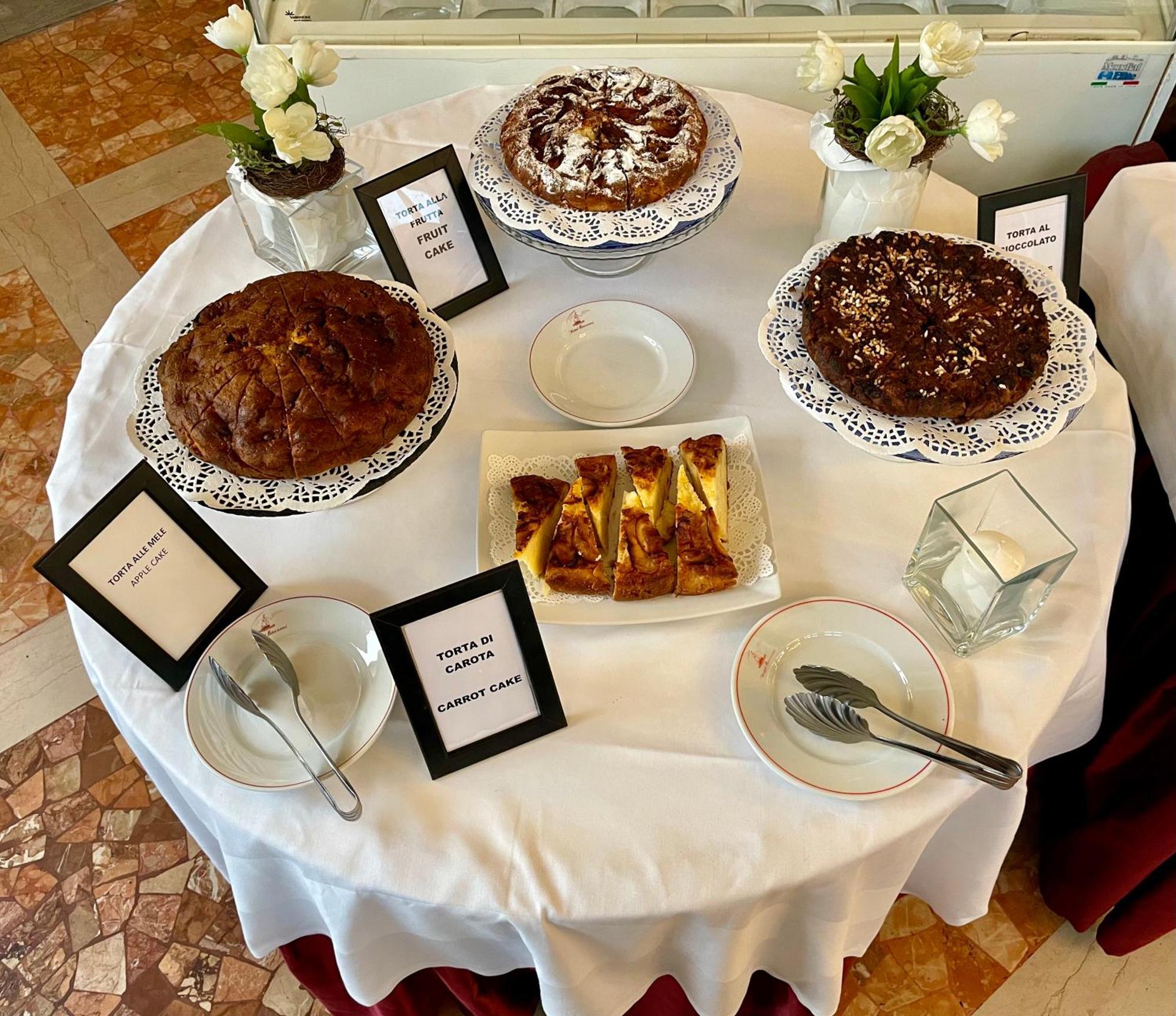 Hotel Bazzoni Тремеццо Экстерьер фото